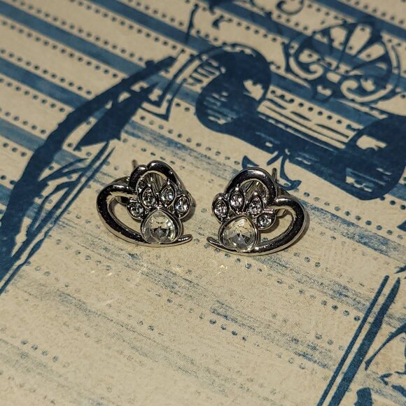 NWOT | Glass Heart Cat Paw Earrings - Picture 1 of 2
